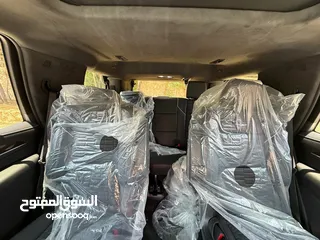  19 مجموعة كاديلاك اسكاليد 2023 صفر كيلو  وارد امريكي للبيع
