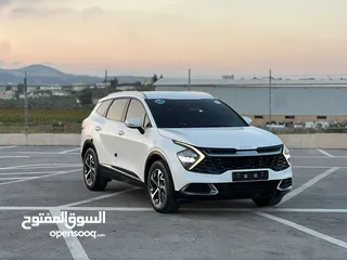  3 كايا سبورتاج /2022 فل بدون فتحة سقف  2x4 ///240Hp بنزين + كهرباء  ( Haybrid) 1600cc