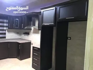  3 مطابخ ألمنيوم