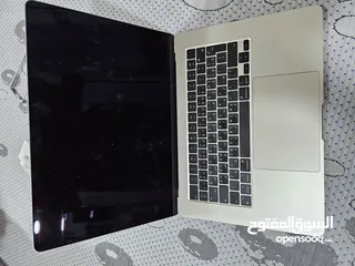  1 MacBook air 2 2023
