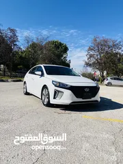  1 هيونداي أيونيك للإيجار أسبوعي فقط 140 دينار