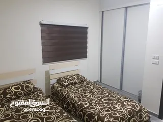  13 شالية للبيع