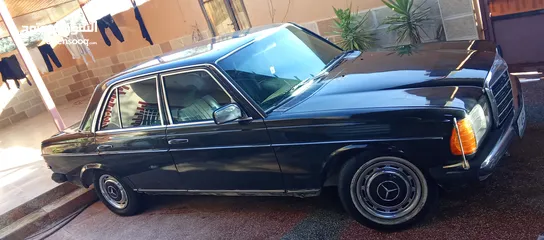  5 مرسيدس لف 1980