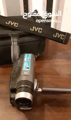  3 كامرة فيديو JVC