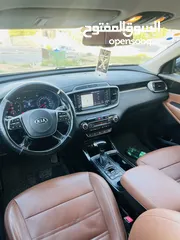  6 Kia sorento  فل فل ما عدا الفتحة  امكانية البيع دفعة وشيكات
