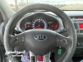  10 Kia Sportage 2016 GCC 4 wheel