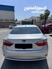  4 لكزس ES300H2013  4 جيد بحالة ممتازة للبيع