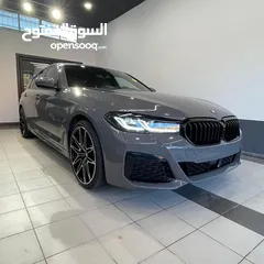  4 BMW 530E 2020