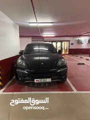  1 porsche cayenne S