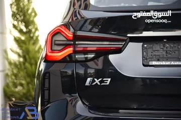  9 بي ام دبليو الفئة الثالثة iX3 كهربائية بالكامل 2024 BMW iX3 eDrive EV M Sport Night Package