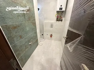  10 شقه مع روف للبيع في ضاحية النخيل ( Property ID : 41656 )