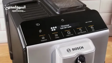  4 ماكينة صنع قهوة الإسبريسو الأوتوماتيكية بالكامل من بوش بقدرة 1300 وات VeroCafe Series 2 - لون سلفر
