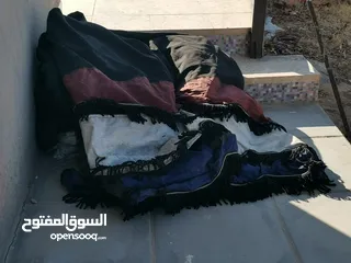  2 شوادر بنقو وديانا عدد 2 وسماعات كينود الاصلي ونثريات للسيارات  للبيع