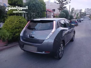  18 نيسان ليف SL Premium 2015 بحاله ممتازه