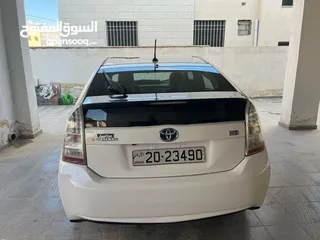  8 بريوس 2010 بحالة ممتازة فحص كامل