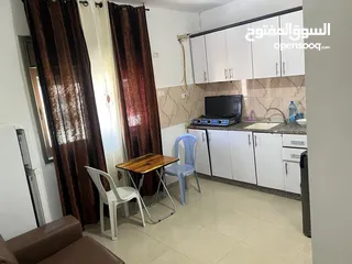  3 استوديو مفروش للايجار عين منجد