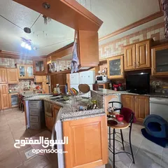  2 فيلا للبيع طريق المطار ضاحية النخيل