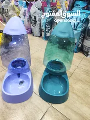  1 حافظات طعام و ماء للقطط والكلاب ،