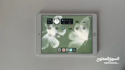  1 Ipad 7th generation