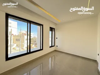  5 شقة ثالث مع ورف في مرج الحمام منطقة طبقة تشطيب مميز
