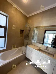  23 عرض فاخر --- جديد لم يسكن ----