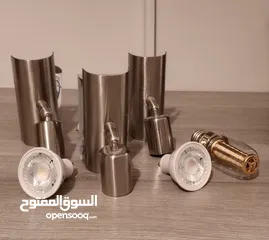  1 3 قطع إنارة مع سبوتاتهم بحالة ممتازة