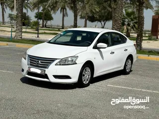  1 Nissan Sentra 2014 (White)