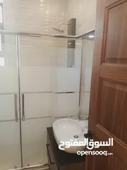  12 شقة مميزه للايجار مفروشه بالكامل طابق اول في اجمل مواقع عبدون / REF 695