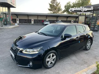  25 لكزس CT200 موديل 2012 فحص 3 جيد  وارد أوروبي   ممشى قليل 108 الف km