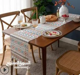  12 شراشف لطاولات السفرة بخامة ونقشات مميزة