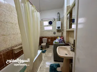  4 عقار للبيع شارع الفلاح متفرع من شهاب منطقة خدمية