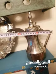  18 تحف وانتيكات للبيع