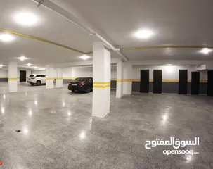  17 شقة ملوكية شبه ارضي مساحة 626م -داخلي 300م -حديقة 326م تشطيبات فلل-الحويطي-طريق المطار - رمضان اسكان