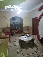  12 عماره مميزه في حي مميز بسعر جيد مناسبه لعائله مدخل مستقل قوشان مفروز اربع طوابق كل طابق مسطح 155 متر