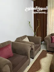  4 اثاث غرفة ضيوف كامل بسعر حرق للبيع