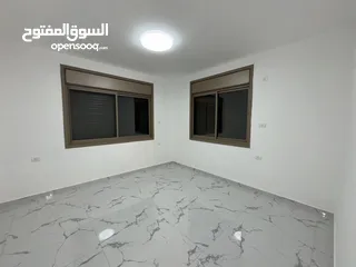  7 شقق للبيع في عين مصباح