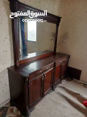  1 طاولة سفره مع كراسي
