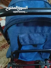  1 عرابة اطفال بحالة جيدة العجلات وشكل ومريحة للطفل