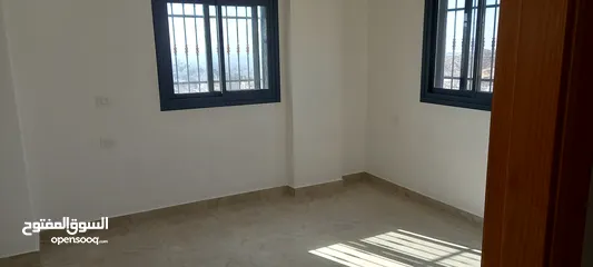  4 شقه للايجار