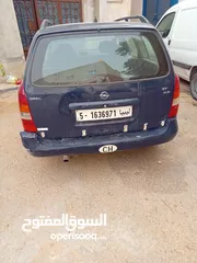  4 اوبل استرا