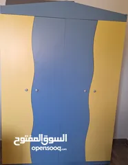  1 خزانة اطفال 4 درف