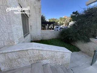  3 شقة ارضية مستقلة للبيع في عبدون خلف السفارة السعودية