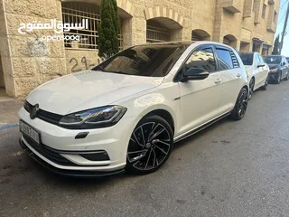  2 جولف tsi  تعديل gti صوت  جنط مميز  فحص ممتاز