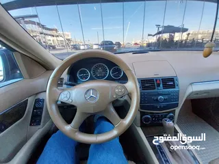  19 Mercedes-Benz C200 وارد الوكالة و صيانة الوكالة