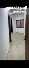  9 شقة سوبر ديلوكس - عبدون - 3نوم 1ماستر - 240م - تدفئة تحت البلاط - موقع مميز