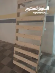  1 سرير أطفال