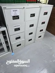  2 اثاث مكاتب وكراسى ودوليب اعداد كبيرة