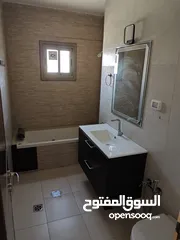  18 شقة 3 غرف نوم حمامين طابق ثاني تشطيب سوبر طابو جاهز للبيع