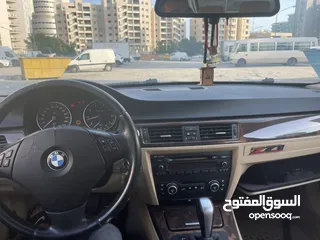  7 BMW 320i موديل 2008