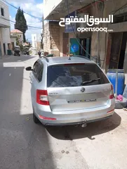  10 سكودا ستيشن 2013